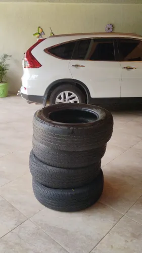 4 pneus brigestone dueler 225/65R17 102T