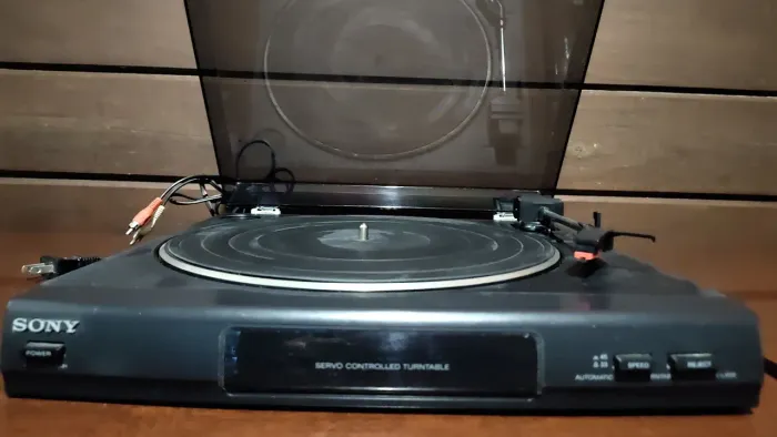 Toca-discos Sony PS Lx56 Servo Controlled turntable