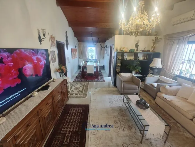 Taboão da Serra, casa térrea com edícula