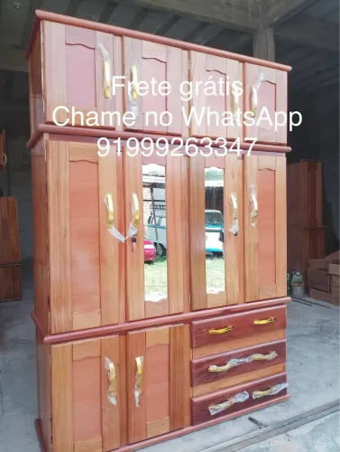 Guarda roupa novo de 4 portas 
