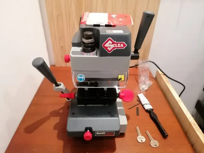 Máquina SWIFT PLUS da SILCA.