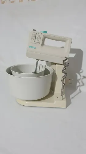 Batedeira Walita modelo 3140 funcionando leia descrição