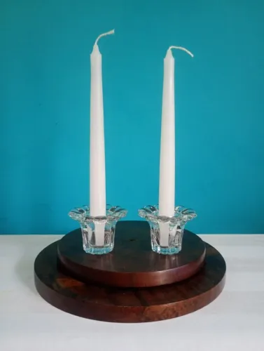 Antigo e delicado porta velas / castiçais vidro em forma de flor