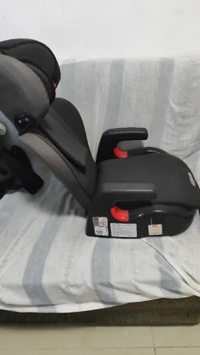 Cadeira de auto para criança regulável 