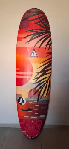 Prancha de surf nunca usada