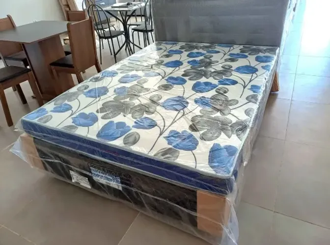 Cama box colchão e base nova