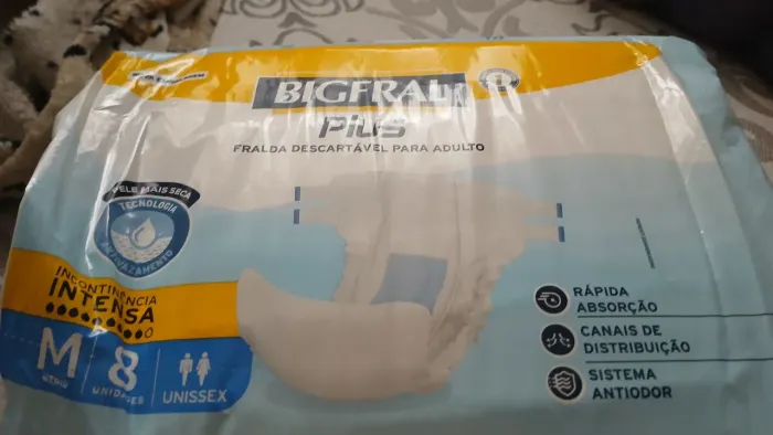 Fralda bigfral Plus m 8 unidades
