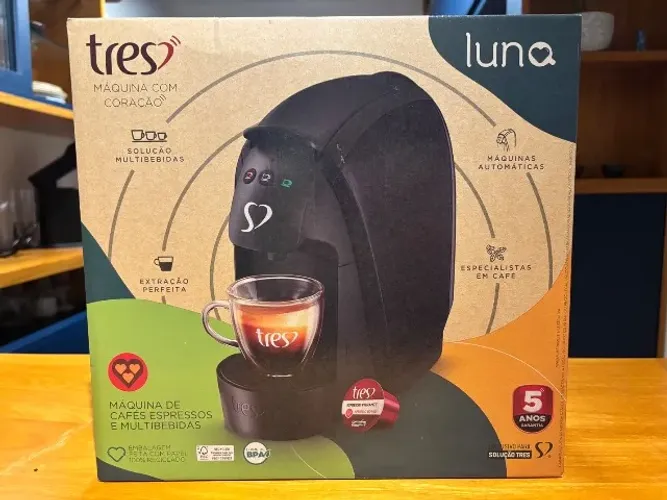 Cafeteira Expresso Luna Preto 3 Corações - 110V (Nova, lacrada na caixa) + Capsulas