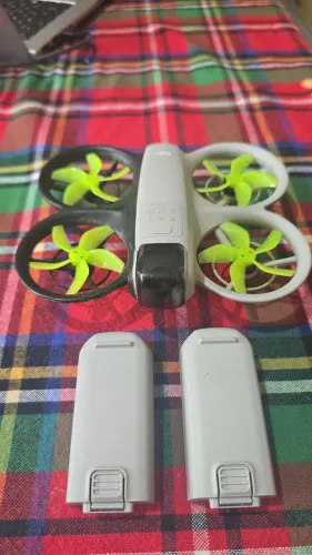 Dji Neo