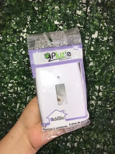 Interruptor Simples Embutir 10A/250V Com Placa 4X2 Branca Pluzie