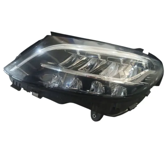 Farol da Mercedes Classe C C180 C200 C300 2019 a 2022 LE