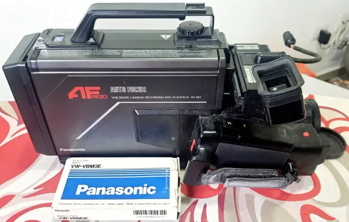 Filmadora Panasonic NV-M3 VHS Auto Focus