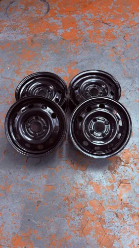 RODAS DE FERRO FORD  ARO 15 4x108 USADAS