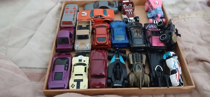 CARRINHOS DE COLEÇÃO HOOT WHELS