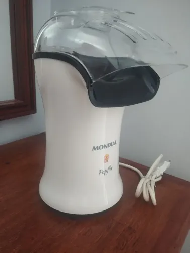 Pipoqueira Elétrica Mondial Popflix 1200w - 127v