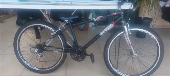 BICICLETA 21 MARCHAS SEMINOVA