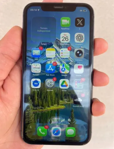 iPhone 11