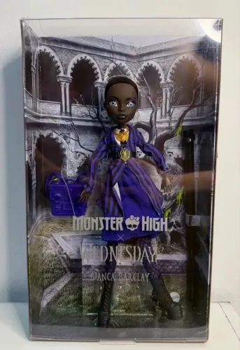 Boneca bianca Monster high wandinha