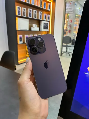 14 PRO 256GB semi novo original 
