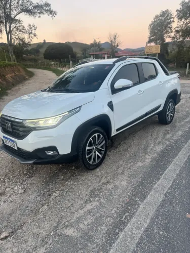 Fiat Strada Volcano 1.3 Flex 8V CD 2021