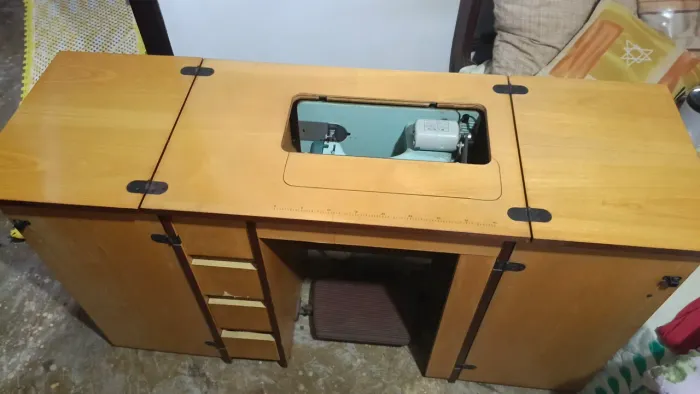 Máquina de Costura