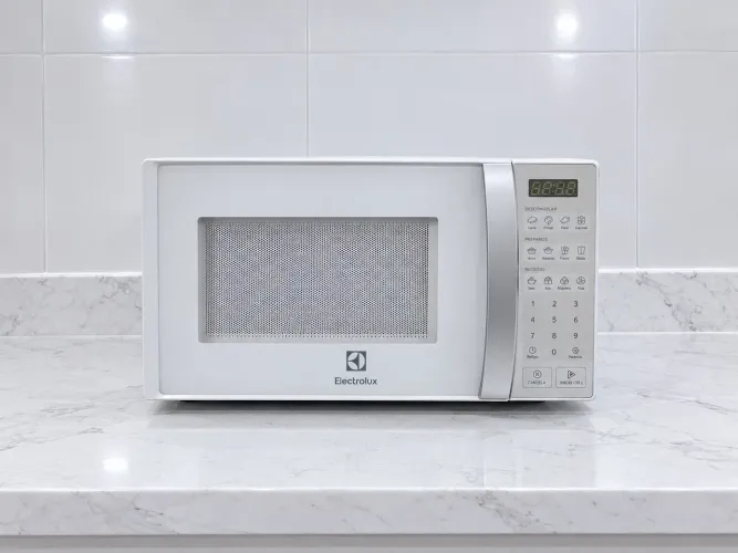 Microondas Electrolux 20L