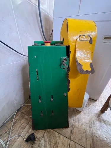 Máquina de limpar cana