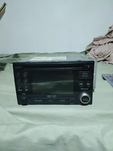 Rádio Nissan Livina 2012