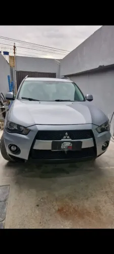 Mitsubishi Outlander 2.0 16V 160cv Aut. 2012