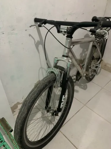Vende-se essa bicicleta