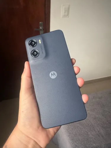 Moto e15