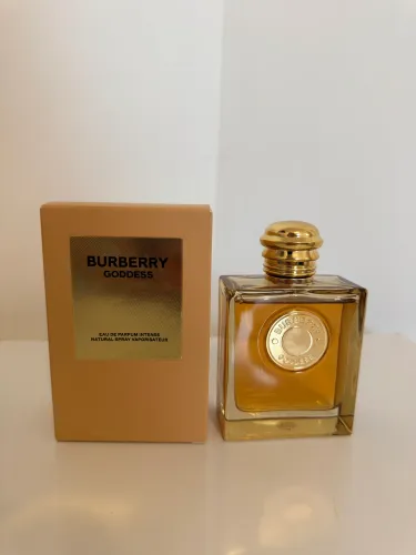 Perfume Burberry Goddess Intense