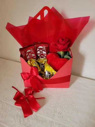 Cestas com Chocolates. Presentes. Cestas a Pronta Entrega. Cestas de Café da Manhã.