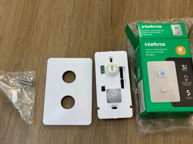 Sensor de Presença Intelbras ESPi 180 E+ ? novo