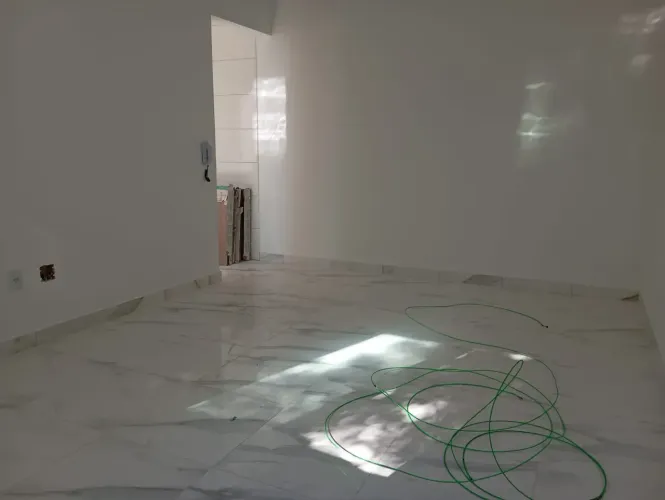 Casa à venda, 2 quartos, 1 suíte, 1 vaga, Areia Branca - Santos/SP