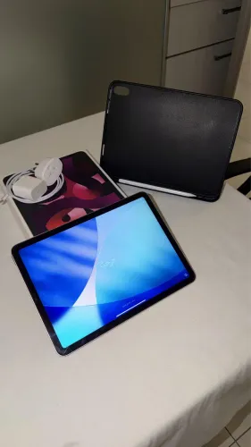 iPad Air 5 geração M1+ Capa Smart Folio + Pencil .