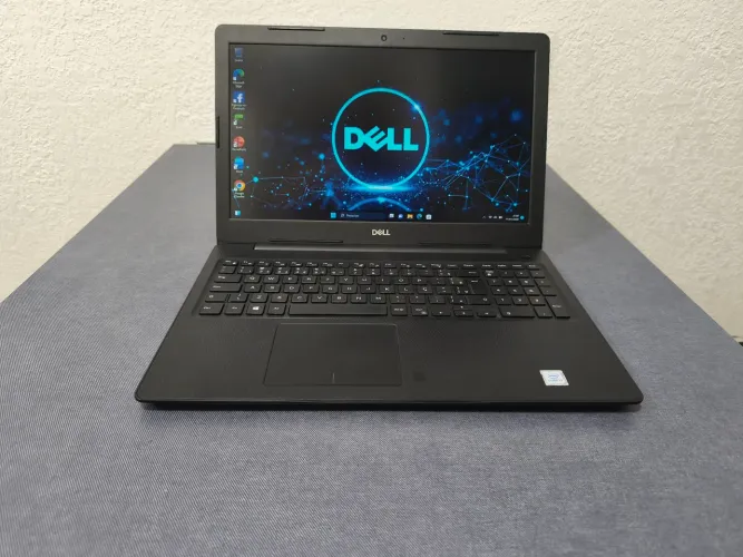 Notebook Dell Inspiron i3. 8° Geração. 8 GB. SSD 256