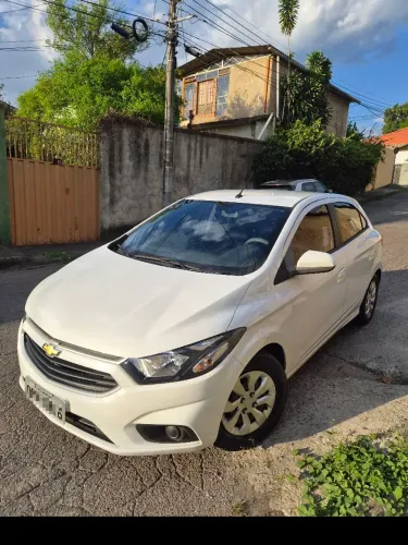Chevrolet Onix Hatch LT 1.0 8V Flex Mec. 4P 2019