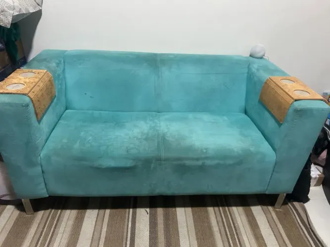 Sofá 2 lugares
