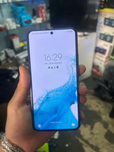Samsung Galaxy S22+ 