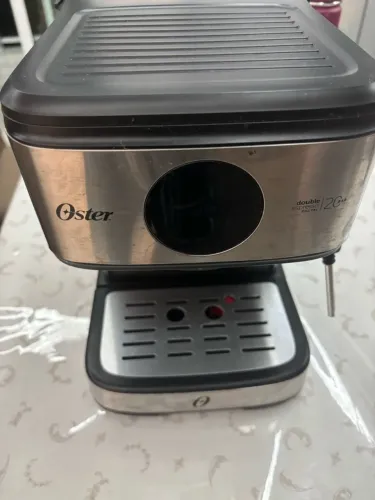 Kit Espresso Oster - Cafeteira Double e Moedor de Café Elétrico Inox 220 B