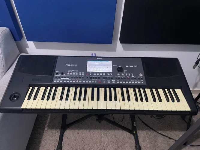 Teclado korg pa600
