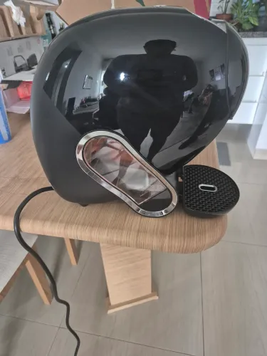 Vendo cafeteira dolce gusto nova na caixa, nunca usado
