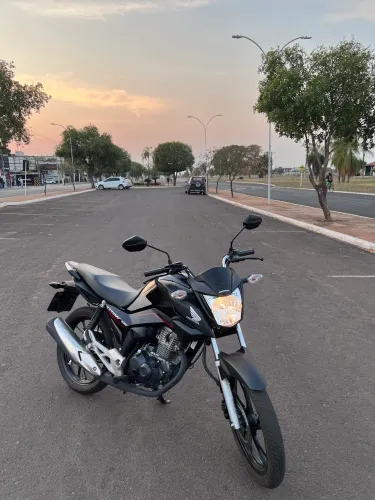 Honda CG 160 Titan 2024 - Único Dono
