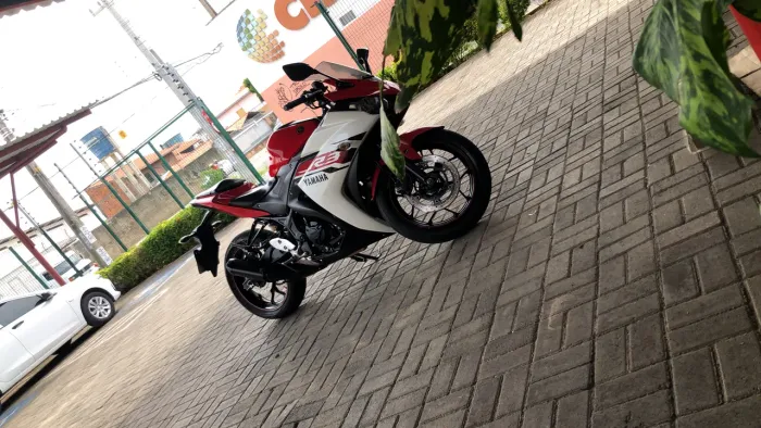 Yamaha R3 2016 Conservada