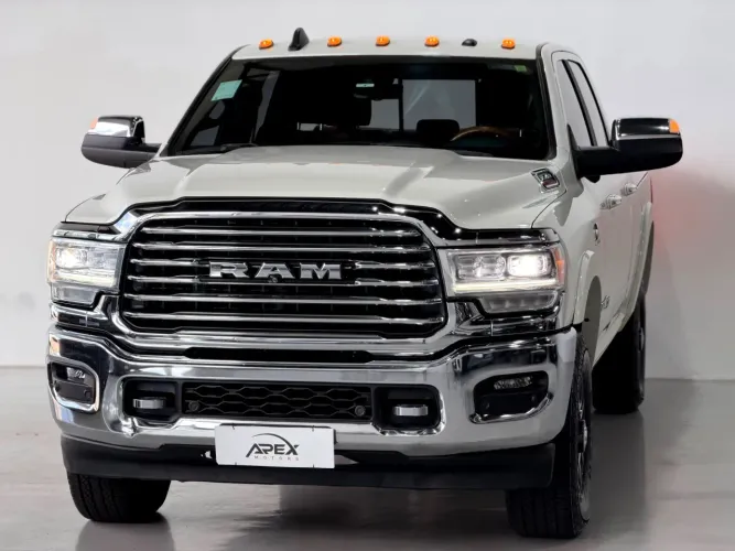 Ram 3500 Limited Longhorn 6.7 TB CD Diesel 2022
