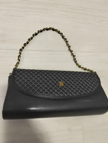 Bolsa Preta de Ombro