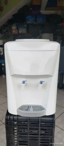 Bebedouro de mesa 127v