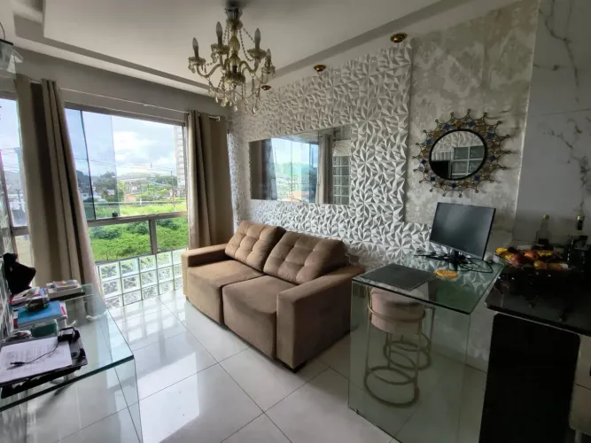CASA COM COBERTURA PRIVILEGIADA