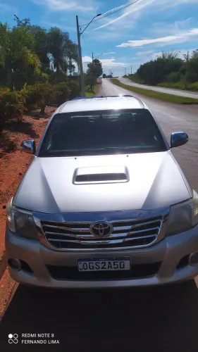 Toyota Hilux CD SRV D4-d 4X4 3.0 TDI Diesel AUT 2012